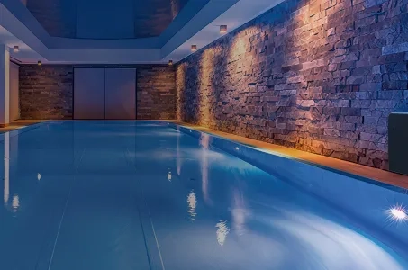 5 beprövade sätt att snabbt lösa problem med luftfuktighet i poolen