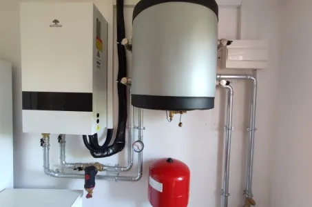 Villa med Mycond Split värmepumpar BeeHeat MHS-N14BH/MHS-U14BH