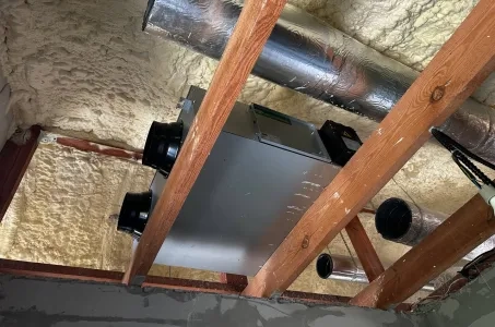 Tillverkningshall med Mycond energiåtervinningsventilationsaggregat MVS DW